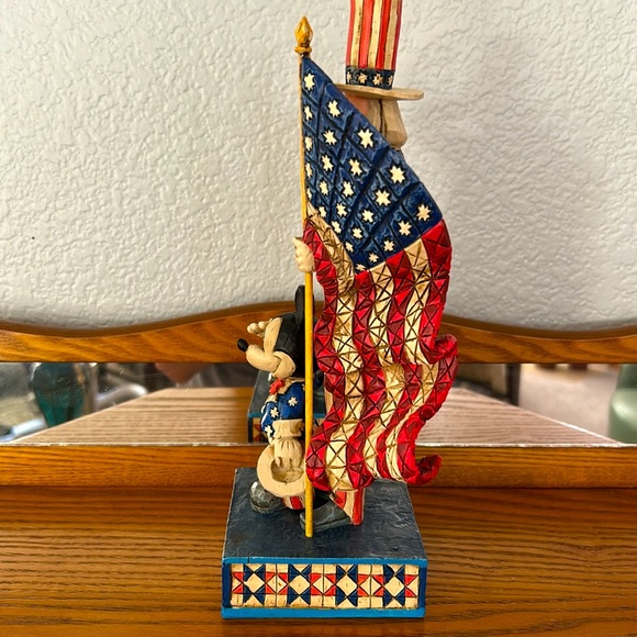 JIM SHORES Mickey Mouse and Uncle Sam Saluting, “From Sea To Shining Sea” - Picture 4 of 7